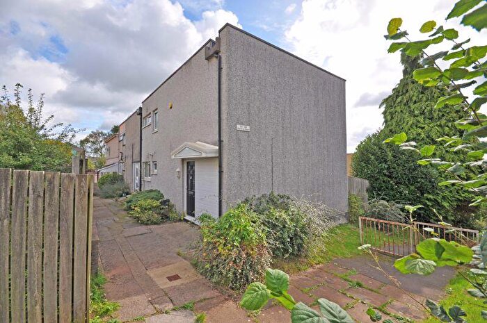 3 Bedroom Terraced House For Sale In End-Terrace, Marloes Path, Cwmbran, NP44