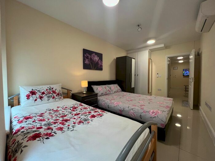 1 Bedroom Flat To Rent In Cromwell Road, London, SW7