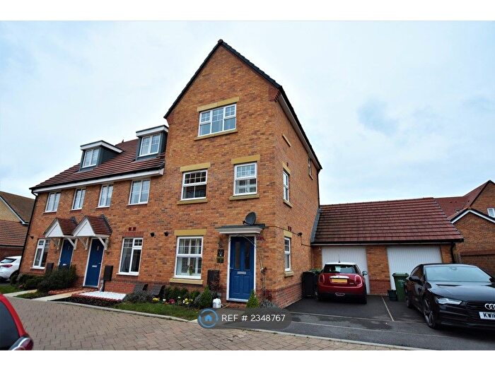 4 Bedroom End Of Terrace House To Rent In Bramble Lane, Harwell, Didcot, OX11