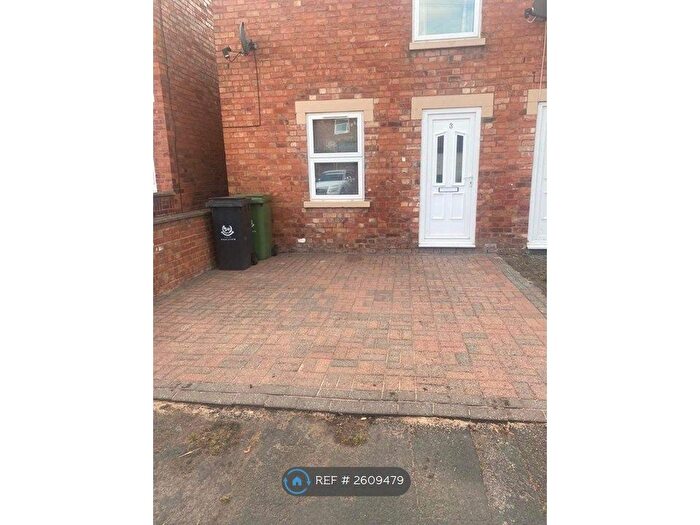 2 Bedroom End Of Terrace House To Rent In Orchard Mews, Worcester, WR5