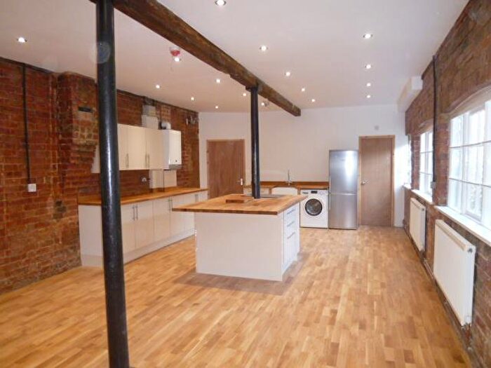 5 Bedroom Block Of Apartments For Sale In Havelock Street, Kettering, Northants, NN16