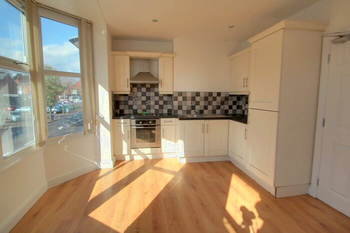 1 Bedroom Flat To Rent In Fosse Road South, Leicester, LE3