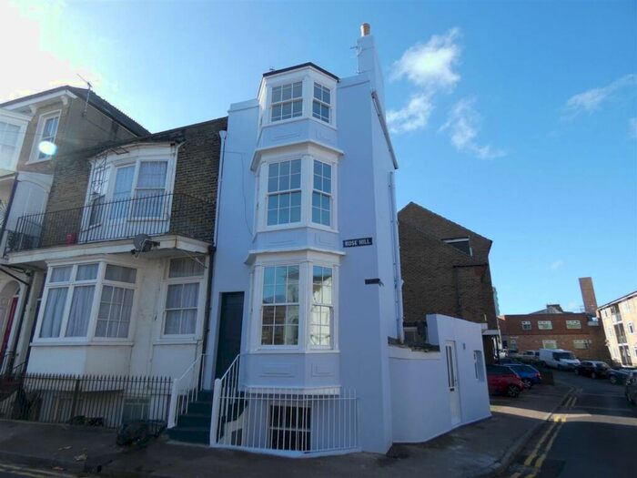 3 Bedroom Property To Rent In Rose Hill, Ramsgate, CT11