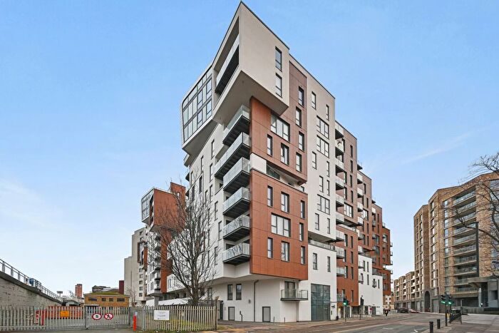2 Bedroom Flat For Sale In Bellville House, London, SE10
