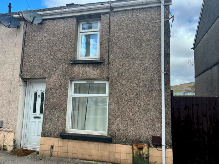 House To Rent In Commercial Street, Maesteg, CF34