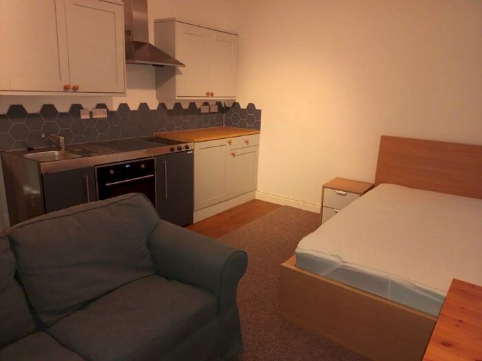 Studio To Rent In Flat Palma Court, Brookend Street, Ross-on-Wye, HR9