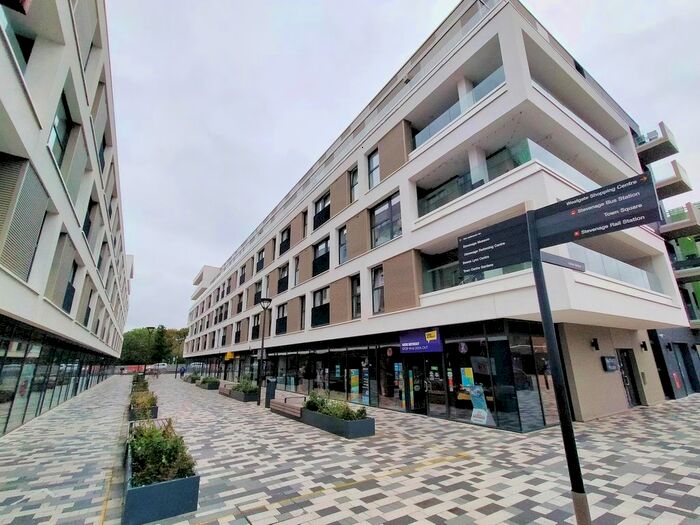 2 Bedroom Flat To Rent In Park Place, Stevenage, SG1