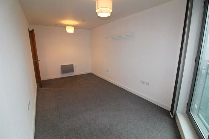 1 Bedroom Flat For Sale In Echo Central One, Leeds, LS9