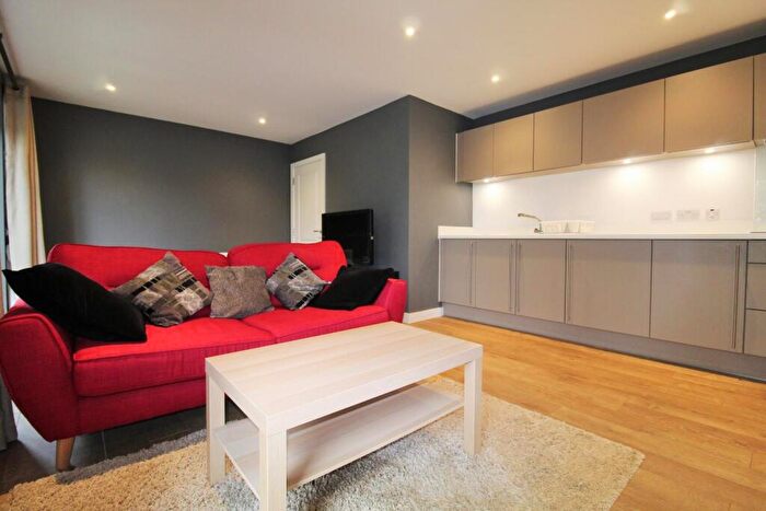 1 Bedroom Apartment To Rent In Hazlemere Marina, Waltham Abbey, EN9