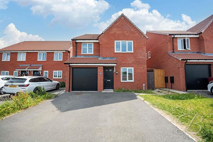 4 Bedroom Detached House For Sale In Aster Road, Shirebrook, Mansfield, NG20