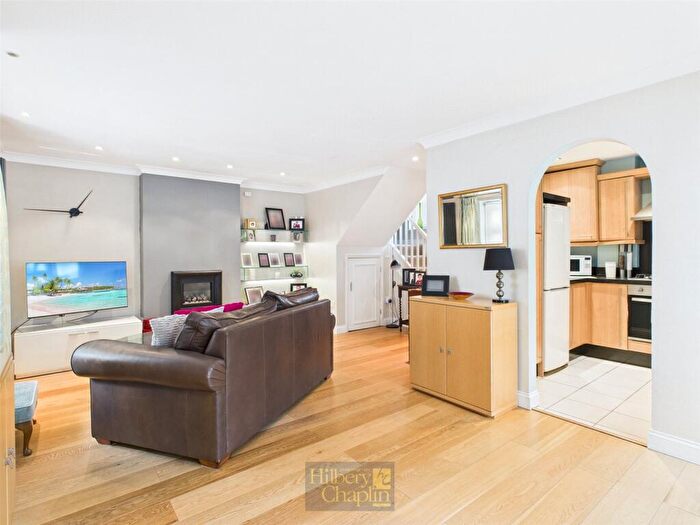 2 Bedroom Semi-Detached House For Sale In Glendale Close, Shenfield, Brentwood, Essex, CM15