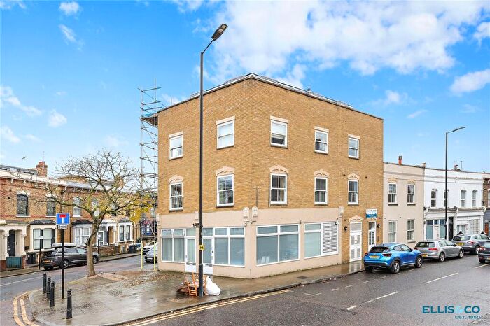 1 Bedroom Apartment To Rent In Northwold Road, London, E5