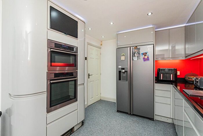 3 Bedroom Bungalow For Sale In Aintree Road, Little Lever, Bolton, Greater Manchester, BL3