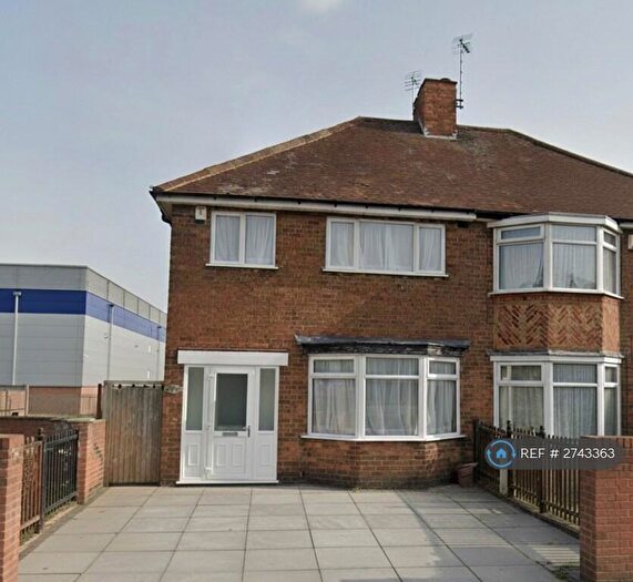 3 Bedroom End Of Terrace House To Rent In Abbey Park Road, Leicester, LE4