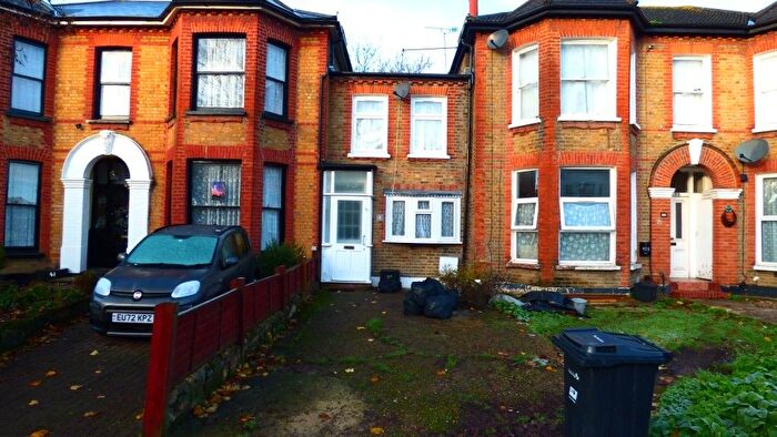 2 Bedroom Terraced House To Rent In Eastwood Road, Ilford, IG3