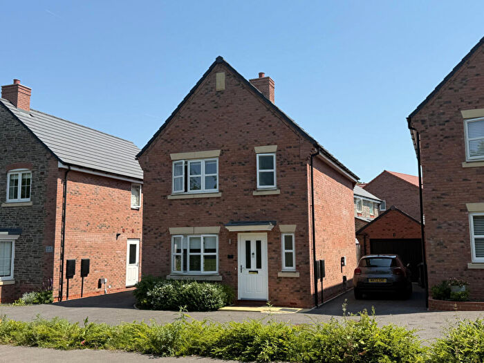 3 Bedroom Detached House For Sale In Cleve Wood, Thornbury, BS35