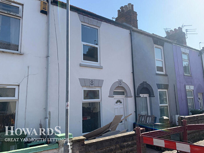 2 Bedroom Terraced House To Rent In Stone Road, Great Yarmouth, NR31