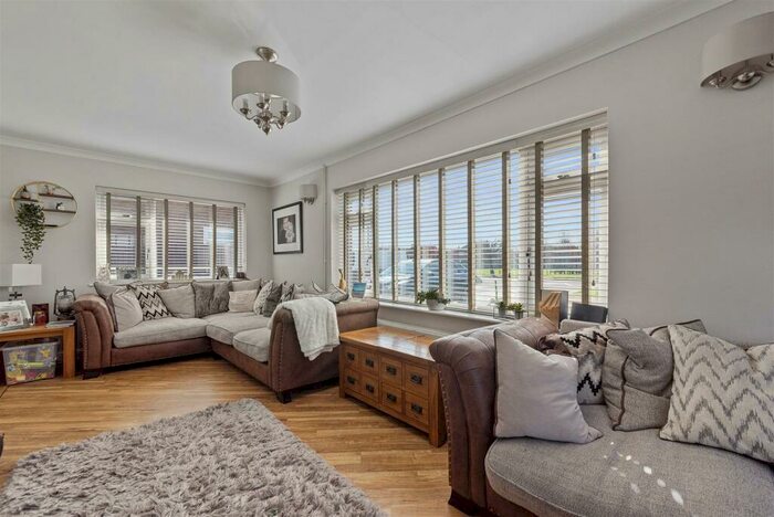 4 Bedroom Detached Bungalow To Rent In Scarle Lane, Eagle, Lincoln, LN6