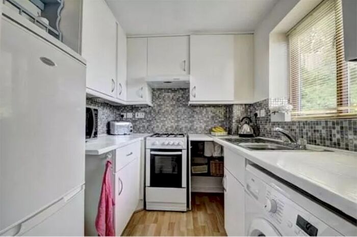 1 Bedroom End Of Terrace House To Rent In Garratts Way, High Wycombe, HP13