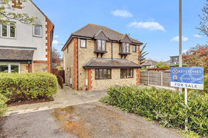 2 Bedroom Semi-Detached House For Sale In The Limes, Hornchurch, RM11