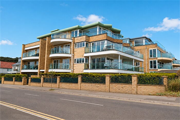 2 Bedroom Flat For Sale In Bournemouth, BH5