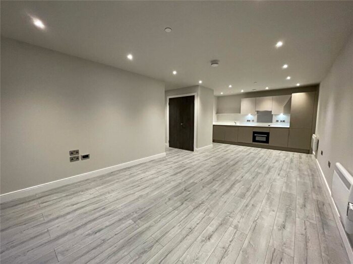 2 Bedroom Apartment To Rent In Steel House, The Metalworks, Petersfield Avenue, Slough, Berkshire, SL2