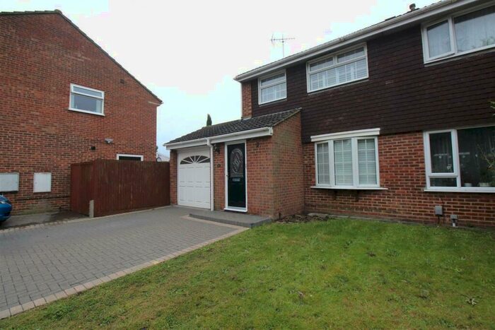 3 Bedroom Semi-Detached House To Rent In Ingleside Drive, Stevenage, SG1