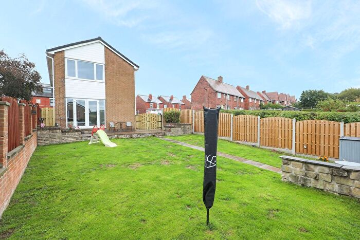 3 Bedroom Detached House For Sale In Belklane Drive, Killamarsh, S21