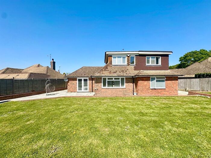 5 Bedroom Chalet For Sale In Greenways, Bexhill-On-Sea, TN39