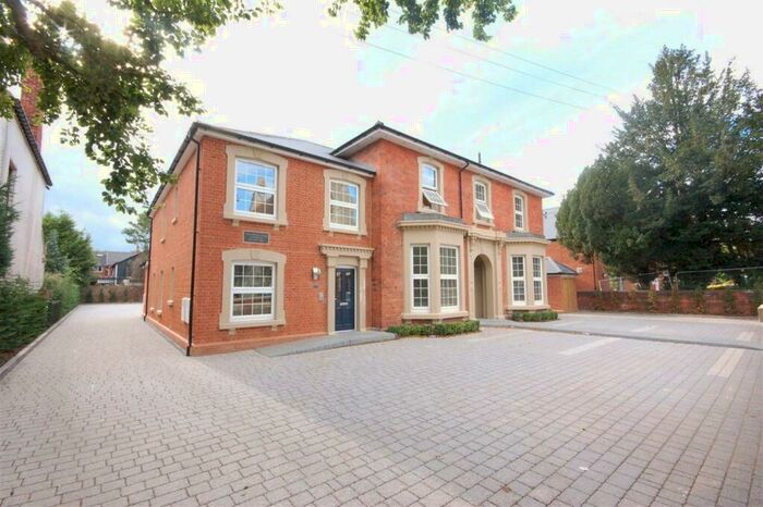 2 Bedroom Apartment To Rent In Brownlow Road, Annabelle Court, Reading, RG1