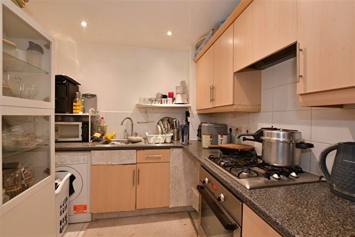 2 Bedroom Flat For Sale In Glandford Way, Chadwell Heath, Romford, Essex, RM6
