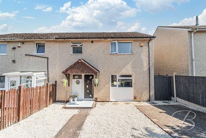 3 Bedroom Semi-detached House For Sale In Faulconbridge Close, Nottingham, NG6