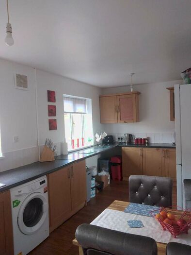 3 Bedroom Semi-Detached House To Rent In Carrside Road, Trimdon Village, TS29