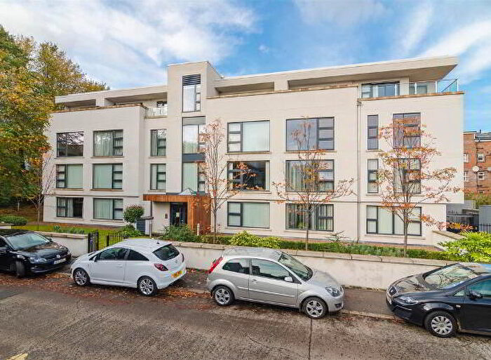 2 Bedroom Apartments For Sale In Apt Stratfield House, Wellington Park Terrace, Belfast, BT9