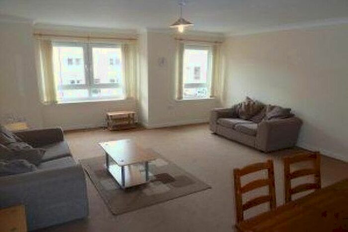 2 Bedroom Flat To Rent In Hillfoot Street, Glasgow, G31