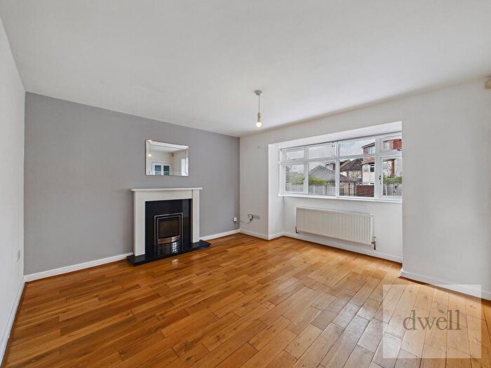 3 Bedroom Detached House To Rent In Harrogate Road, Moortown, Leeds, LS17