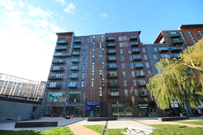2 Bedroom Flat For Sale In St Johns Gardens, Bury, BL9