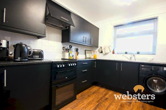 1 Bedroom Flat To Rent In Halcombe Court, NR3