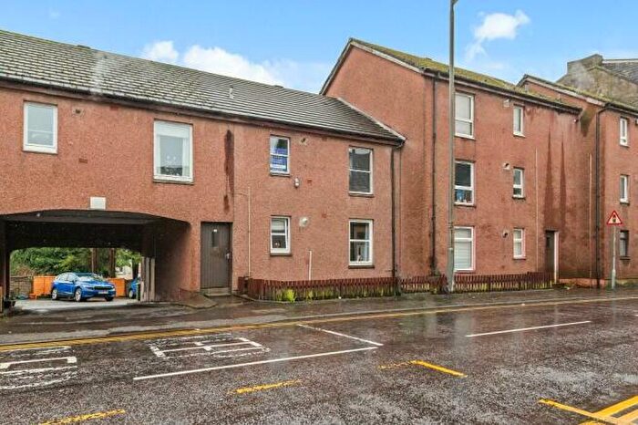 2 Bedroom Flat To Rent In Main Street, Larbert, Falkirk, FK5