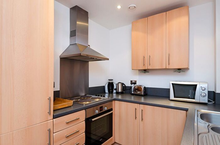 1 Bedroom Flat To Rent In Centurion Square, Skeldergate, York, YO1