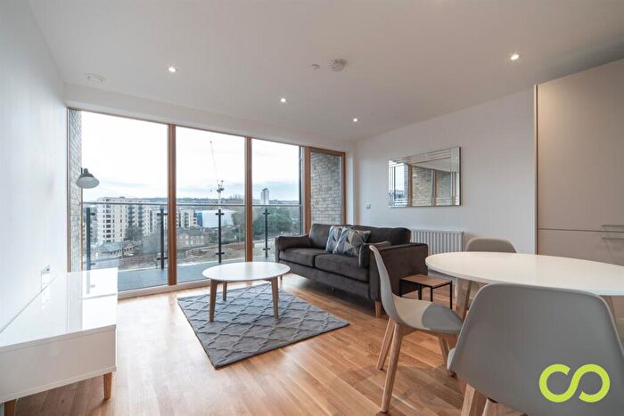1 Bedroom Flat For Sale In Weston Point, Woolwich, SE18