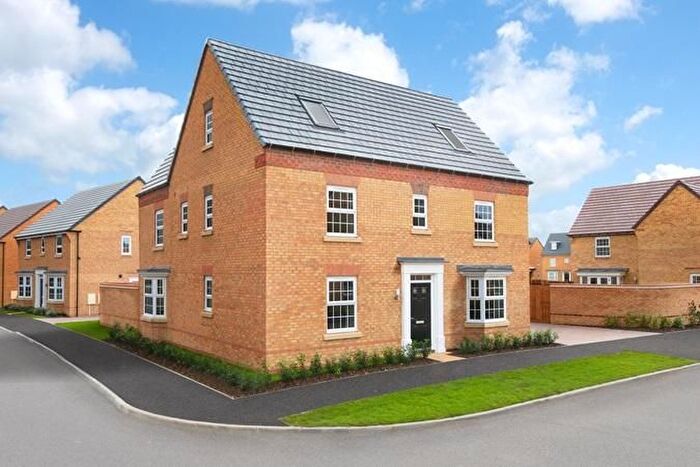 5 Bedroom Detached House For Sale In Fen Street, Brooklands, Milton Keynes, Buckinghamshire, MK10