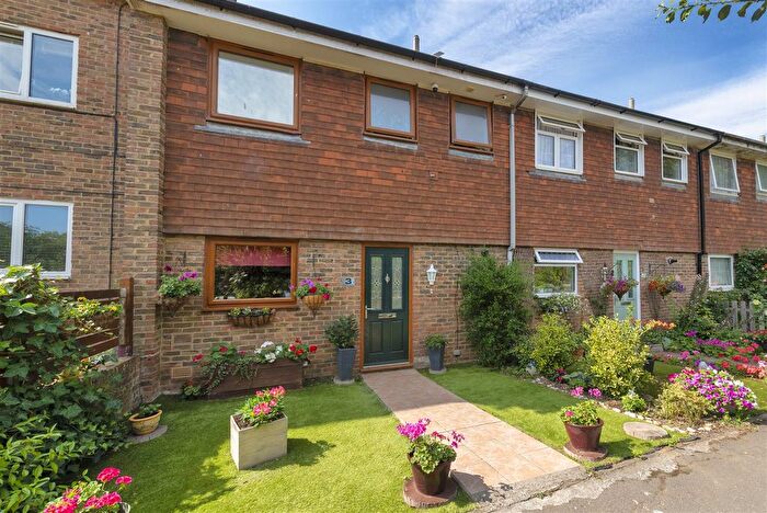 3 Bedroom Terraced House For Sale In Maynards, Marden, Tonbridge, TN12