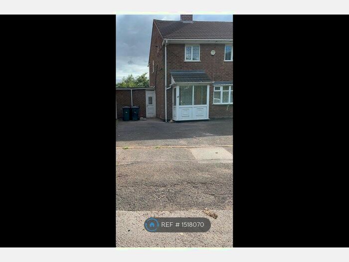 2 Bedroom Semi-Detached House To Rent In Moathouse Lane East, Wednesfield, Wolverhampton, WV11