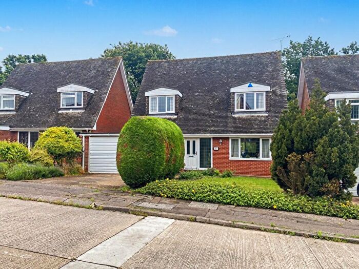4 Bedroom Detached House For Sale In Moretons, Galleywood, Chelmsford, CM2