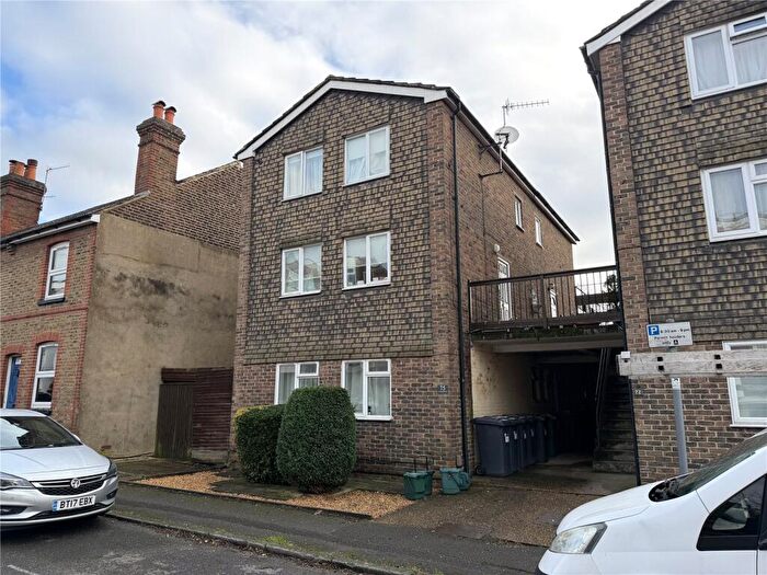 2 Bedroom Maisonette For Sale In Drummond Road, Guildford, GU1