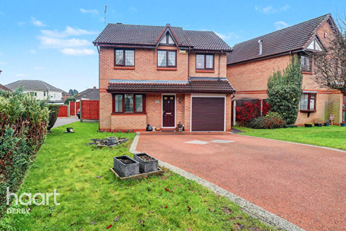 4 Bedroom Detached House For Sale In Whitstable Close, Littleover, DE23