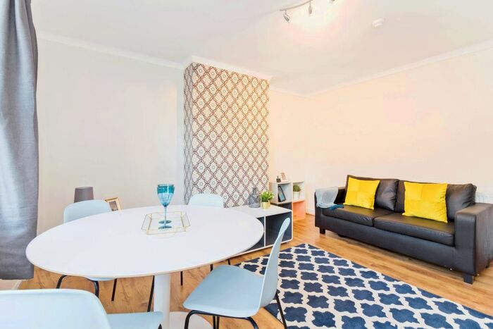 5 Bedroom Flat To Rent In Flat 2, 55 St Michaels Lane, Headingley LS6