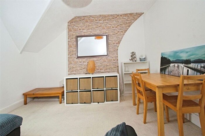 1 Bedroom Flat For Sale In Claude Road, Cardiff, CF24