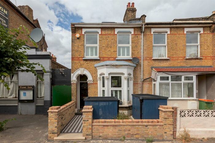 4 Bedroom House To Rent In Godwin Road, Forest Gate, E7